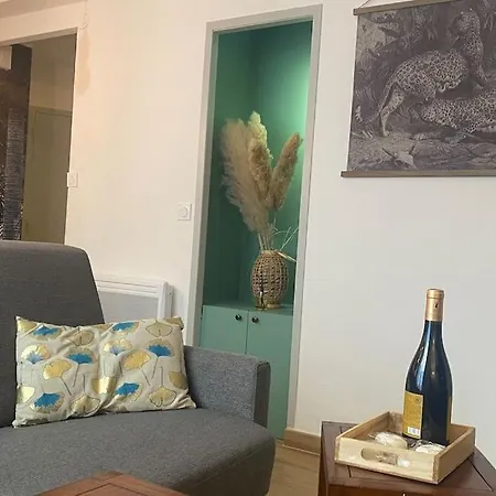 * De Gamme Centre * Apartamento *